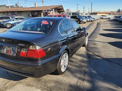 2003 BMW 330xi   - Photo 6 - Spokane, WA 99202