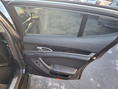 2012 Porsche Panamera 4S   - Photo 19 - Spokane, WA 99202