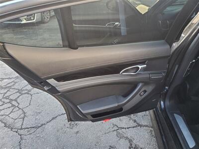 2012 Porsche Panamera 4S   - Photo 14 - Spokane, WA 99202