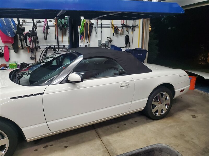 2002 Ford Thunderbird Premium