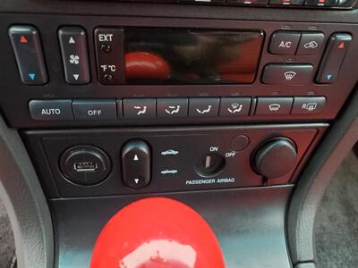 2002 Ford Thunderbird Deluxe   - Photo 12 - Spokane, WA 99202