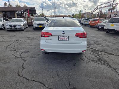 2015 Volkswagen Jetta SE - Photo 5 - Spokane, WA 99202