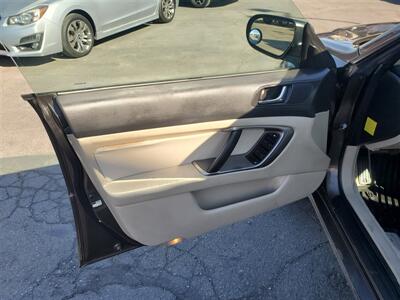 2008 Subaru Outback 2.5i   - Photo 9 - Spokane, WA 99202