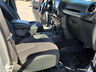 2015 Jeep Wrangler Sport  UNLIMITED - Photo 19 - Spokane, WA 99202