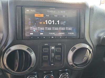2015 Jeep Wrangler Sport  UNLIMITED - Photo 12 - Spokane, WA 99202