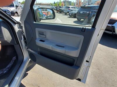 2006 Dodge Dakota SLT  QUAD CAB - Photo 18 - Spokane, WA 99202