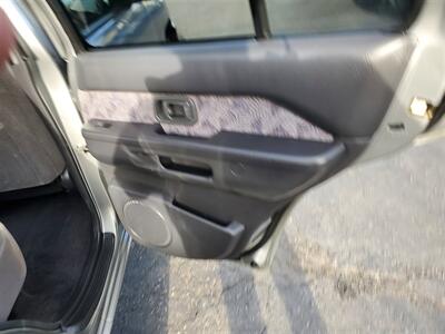 2000 Nissan Pathfinder SE   - Photo 17 - Spokane, WA 99202