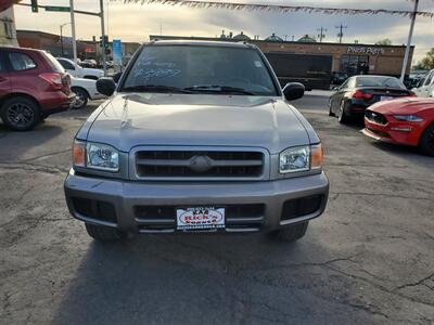 2000 Nissan Pathfinder SE   - Photo 2 - Spokane, WA 99202