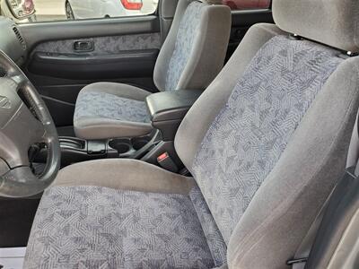 2000 Nissan Pathfinder SE   - Photo 10 - Spokane, WA 99202