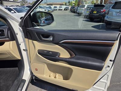 2015 Toyota Highlander Limited Platinum - Photo 24 - Spokane, WA 99202