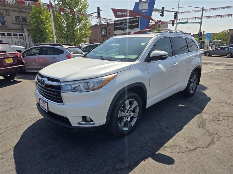 2015 Toyota Highlander Limited Platinum  