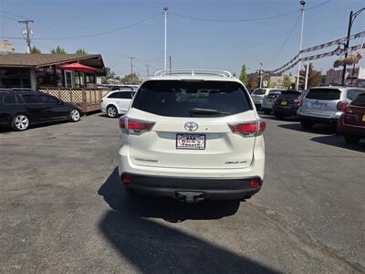 2015 Toyota Highlander Limited Platinum - Photo 5 - Spokane, WA 99202
