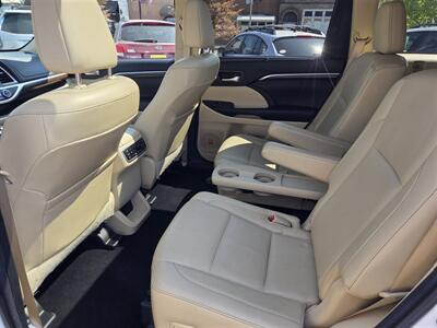 2015 Toyota Highlander Limited Platinum - Photo 17 - Spokane, WA 99202