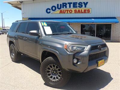 2016 Toyota 4Runner SR5   - Photo 13 - Cottonwood, AZ 86326