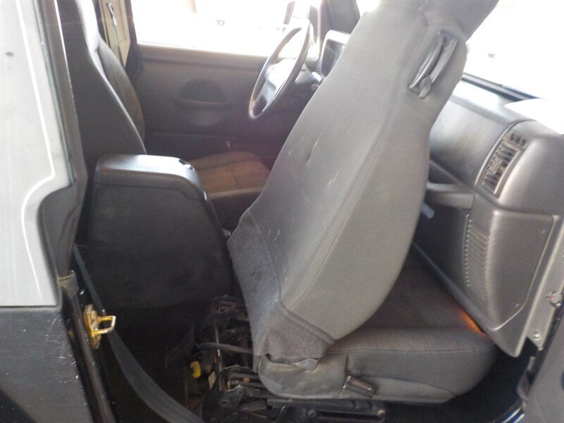 2003 Jeep Wrangler Rubicon   - Photo 31 - Cottonwood, AZ 86326