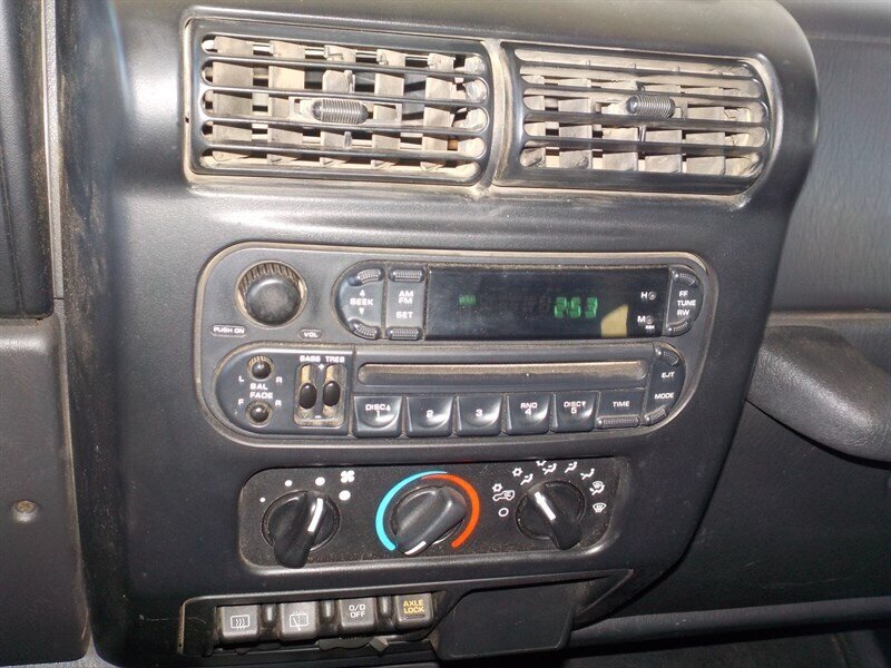 2003 Jeep Wrangler Rubicon   - Photo 22 - Cottonwood, AZ 86326