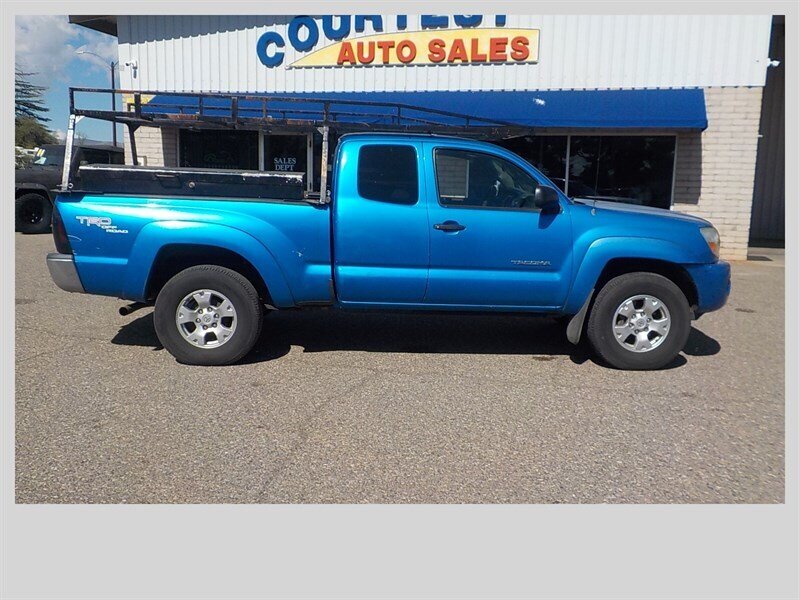 2008 Toyota Tacoma PreRunner V6 - Photo 11 - Cottonwood, AZ 86326