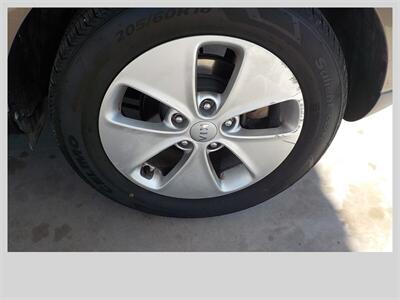 2015 Kia Soul Wagon   - Photo 10 - Cottonwood, AZ 86326