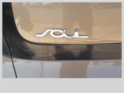 2015 Kia Soul Wagon   - Photo 30 - Cottonwood, AZ 86326