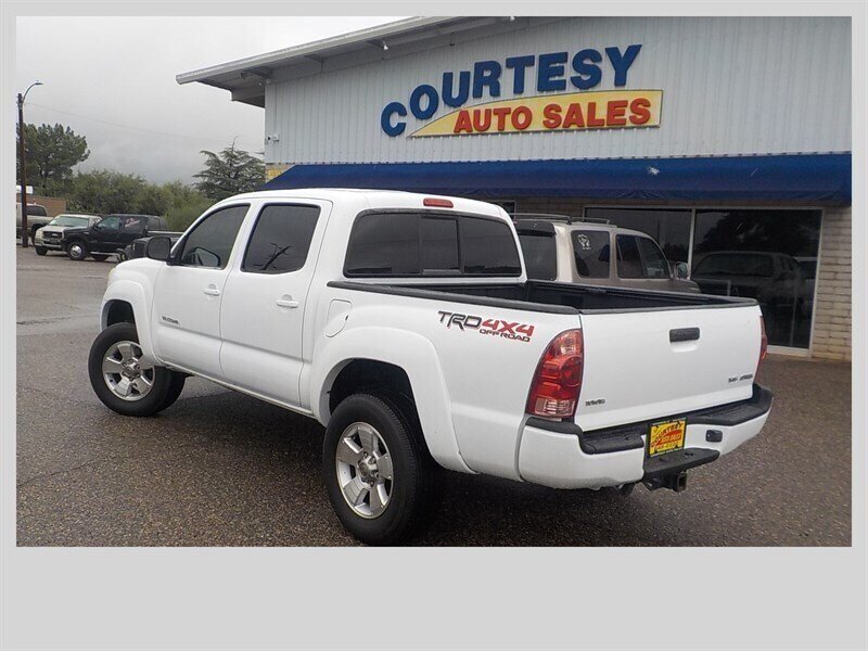 2005 Toyota Tacoma V6 - Photo 5 - Cottonwood, AZ 86326