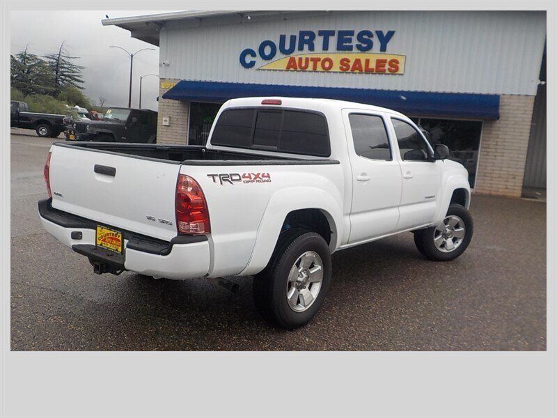 2005 Toyota Tacoma V6 - Photo 9 - Cottonwood, AZ 86326