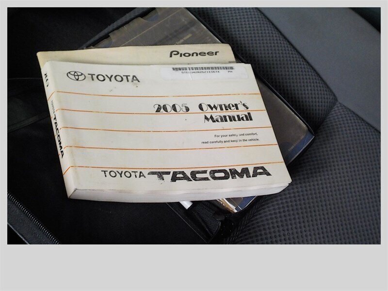 2005 Toyota Tacoma V6 - Photo 8 - Cottonwood, AZ 86326