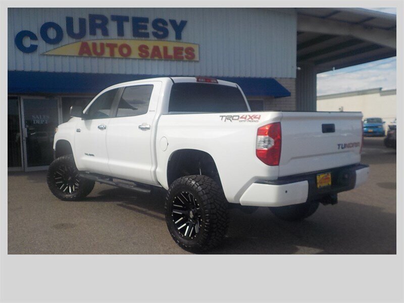 2018 Toyota Tundra Limited - Photo 5 - Cottonwood, AZ 86326