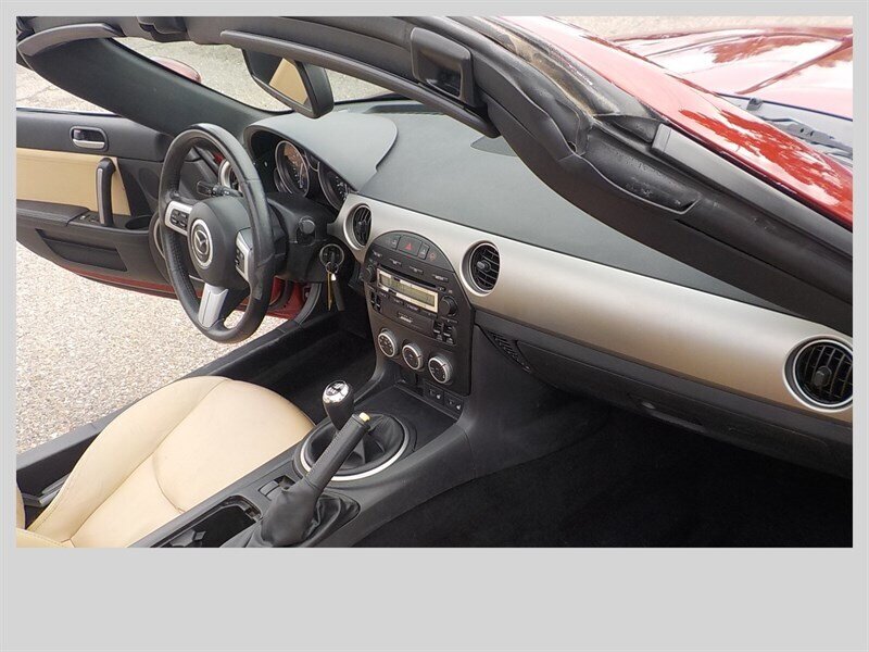 2011 Mazda MX-5 Miata Grand Touring - Photo 32 - Cottonwood, AZ 86326