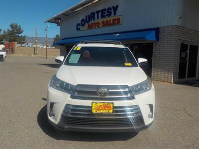 2018 Toyota Highlander Limited Platinum   - Photo 15 - Cottonwood, AZ 86326