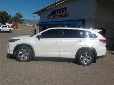 2018 Toyota Highlander Limited Platinum   - Photo 3 - Cottonwood, AZ 86326