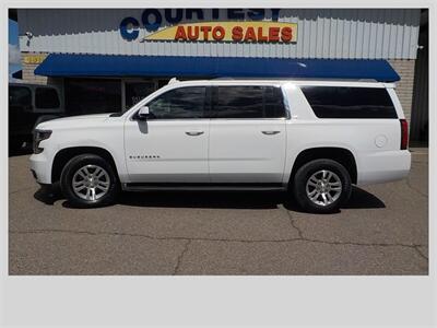 2018 Chevrolet Suburban LT   - Photo 3 - Cottonwood, AZ 86326