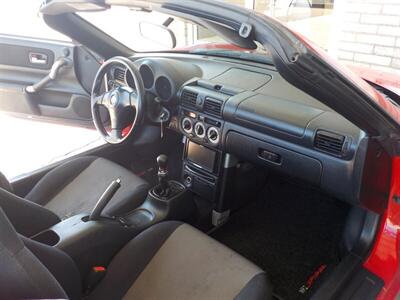 2001 Toyota MR2 Spyder 2 Dr   - Photo 12 - Cottonwood, AZ 86326