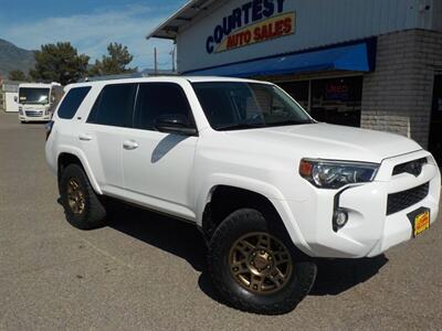 2018 Toyota 4Runner SR5   - Photo 13 - Cottonwood, AZ 86326