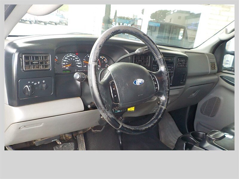 2003 Ford F-350 XLT - Photo 6 - Cottonwood, AZ 86326
