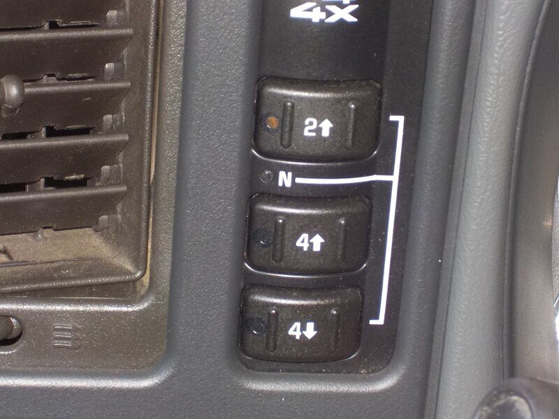 2005 GMC Sierra 3500 SLT   - Photo 24 - Cottonwood, AZ 86326