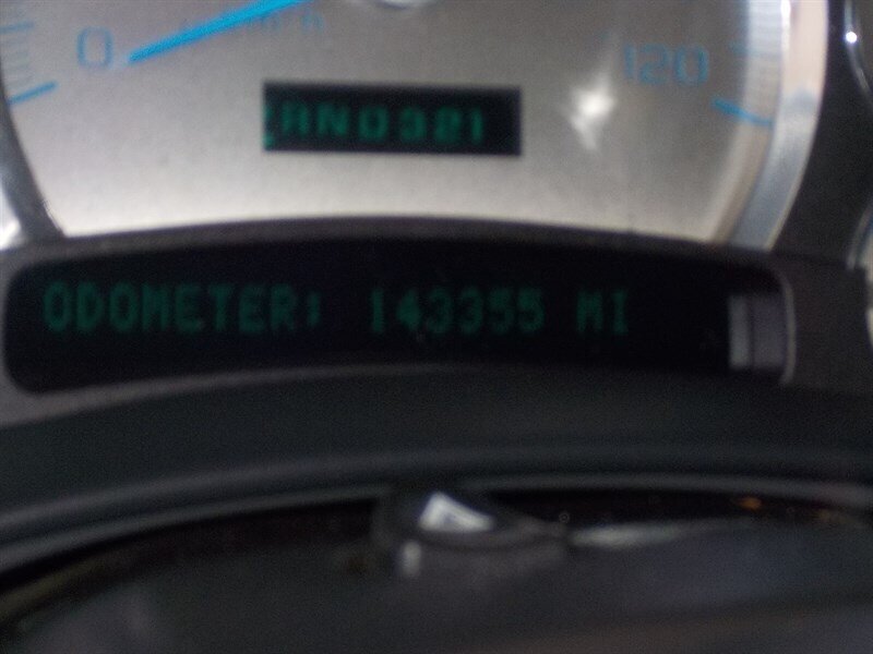 2005 GMC Sierra 3500 SLT   - Photo 23 - Cottonwood, AZ 86326