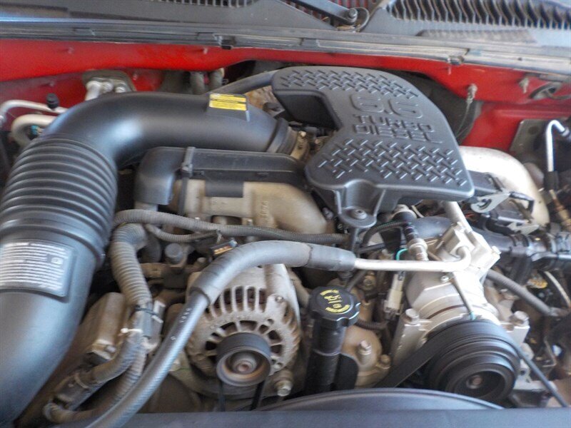 2005 GMC Sierra 3500 SLT   - Photo 14 - Cottonwood, AZ 86326