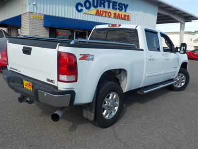 2012 GMC Sierra 3500HD SLT   - Photo 7 - Cottonwood, AZ 86326