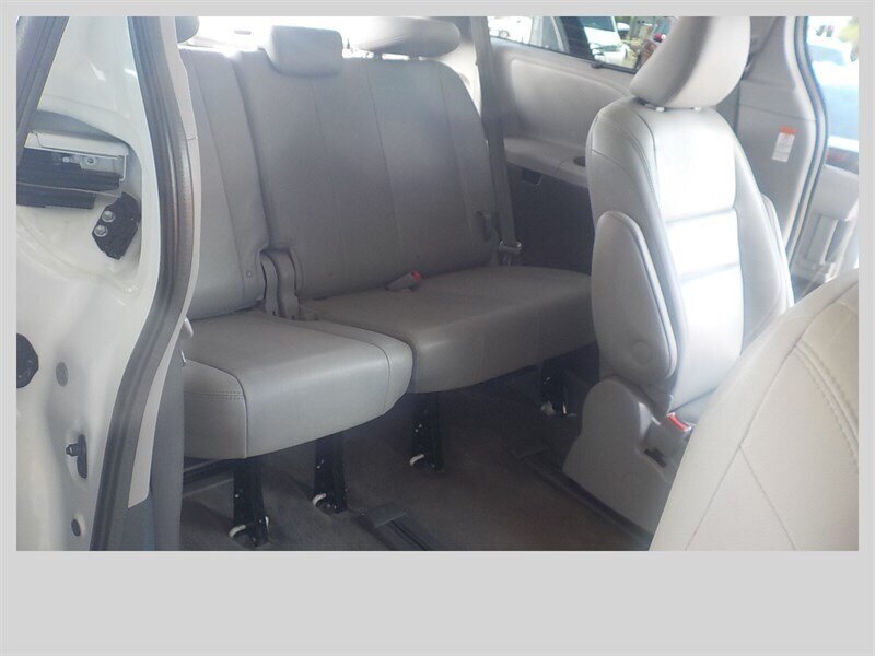 2018 Toyota Sienna XLE 7-Passenger - Photo 35 - Cottonwood, AZ 86326