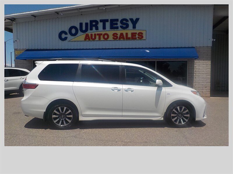 2018 Toyota Sienna XLE 7-Passenger - Photo 11 - Cottonwood, AZ 86326
