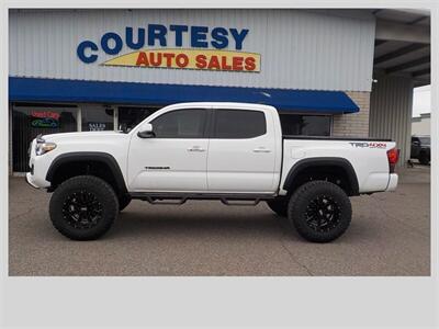 2019 Toyota Tacoma TRD Off-Road   - Photo 3 - Cottonwood, AZ 86326