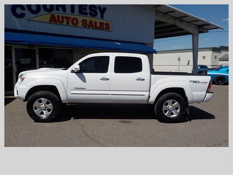 2015 Toyota Tacoma V6 - Photo 3 - Cottonwood, AZ 86326