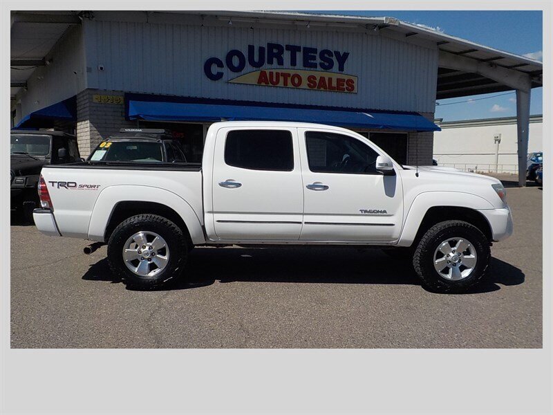 2015 Toyota Tacoma V6 - Photo 11 - Cottonwood, AZ 86326