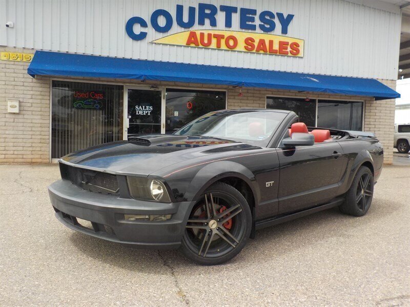 2008 Ford Mustang GT Premium  5-Speed