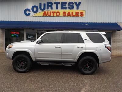 2020 Toyota 4Runner TRD Off-Road Premium   - Photo 6 - Cottonwood, AZ 86326