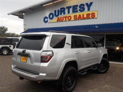 2020 Toyota 4Runner TRD Off-Road Premium   - Photo 12 - Cottonwood, AZ 86326