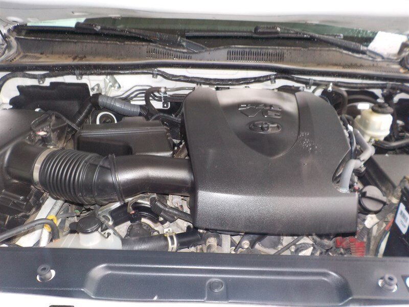 2016 Toyota Tacoma TRD Sport   - Photo 14 - Cottonwood, AZ 86326