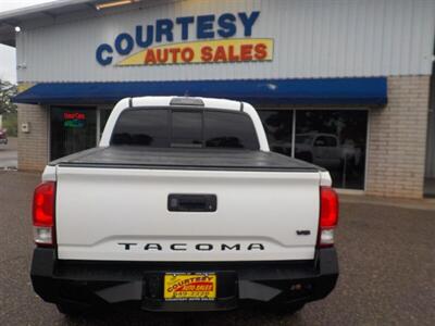 2016 Toyota Tacoma TRD Sport   - Photo 7 - Cottonwood, AZ 86326