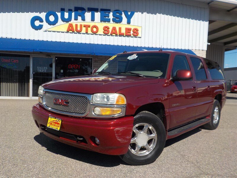 2003 GMC Yukon Denali  