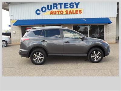 2018 Toyota RAV4 XLE   - Photo 11 - Cottonwood, AZ 86326